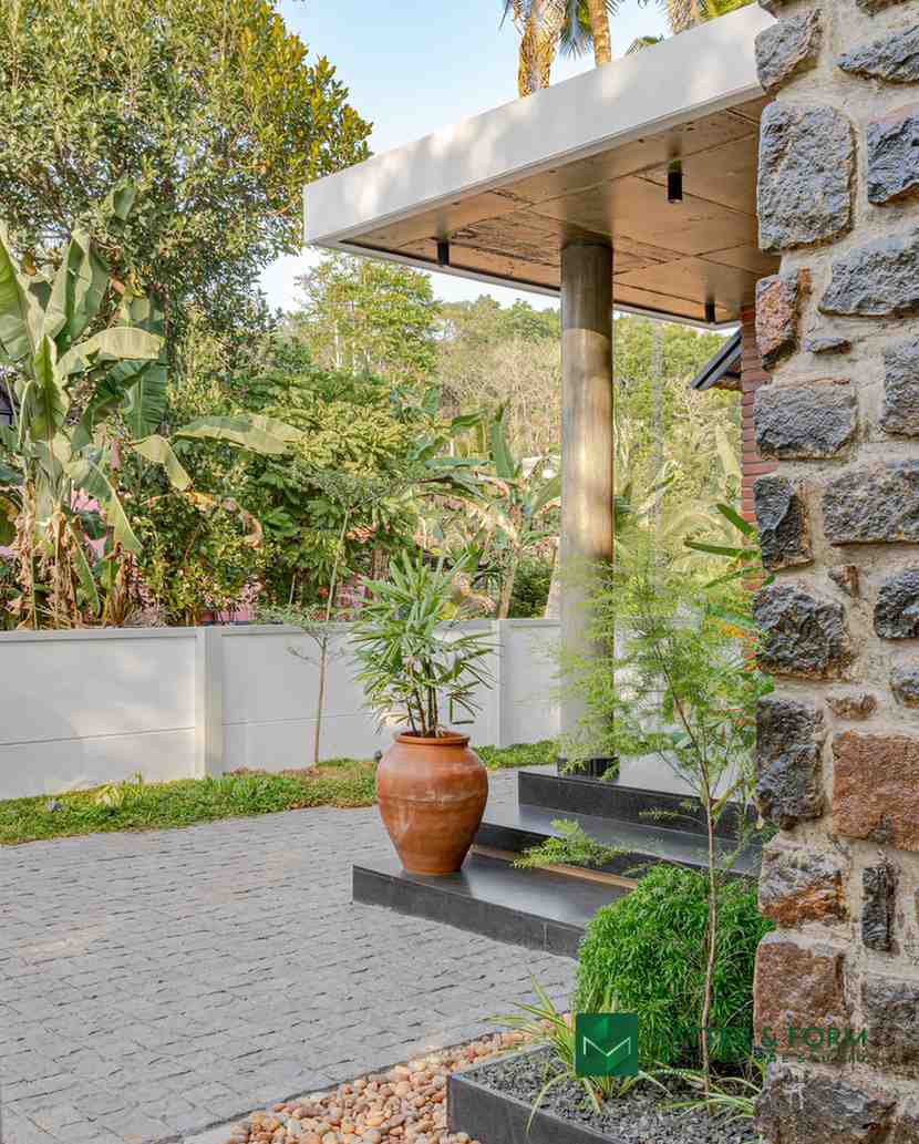 contemporary tropical house